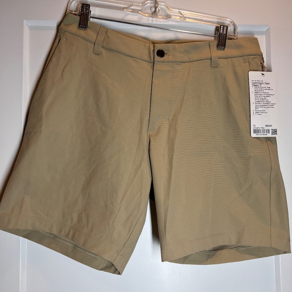 Lululemon Men's Shorts- Commission Classic-Fit Short 7"